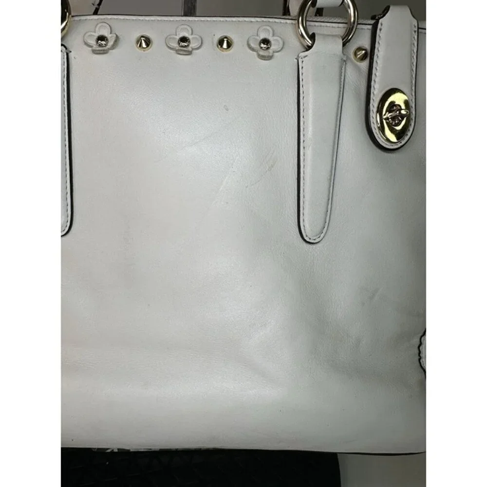 COACH 37400 Crosby Carryall Satchel Flower Rivet Leather White/ivory - Picture 11 of 12